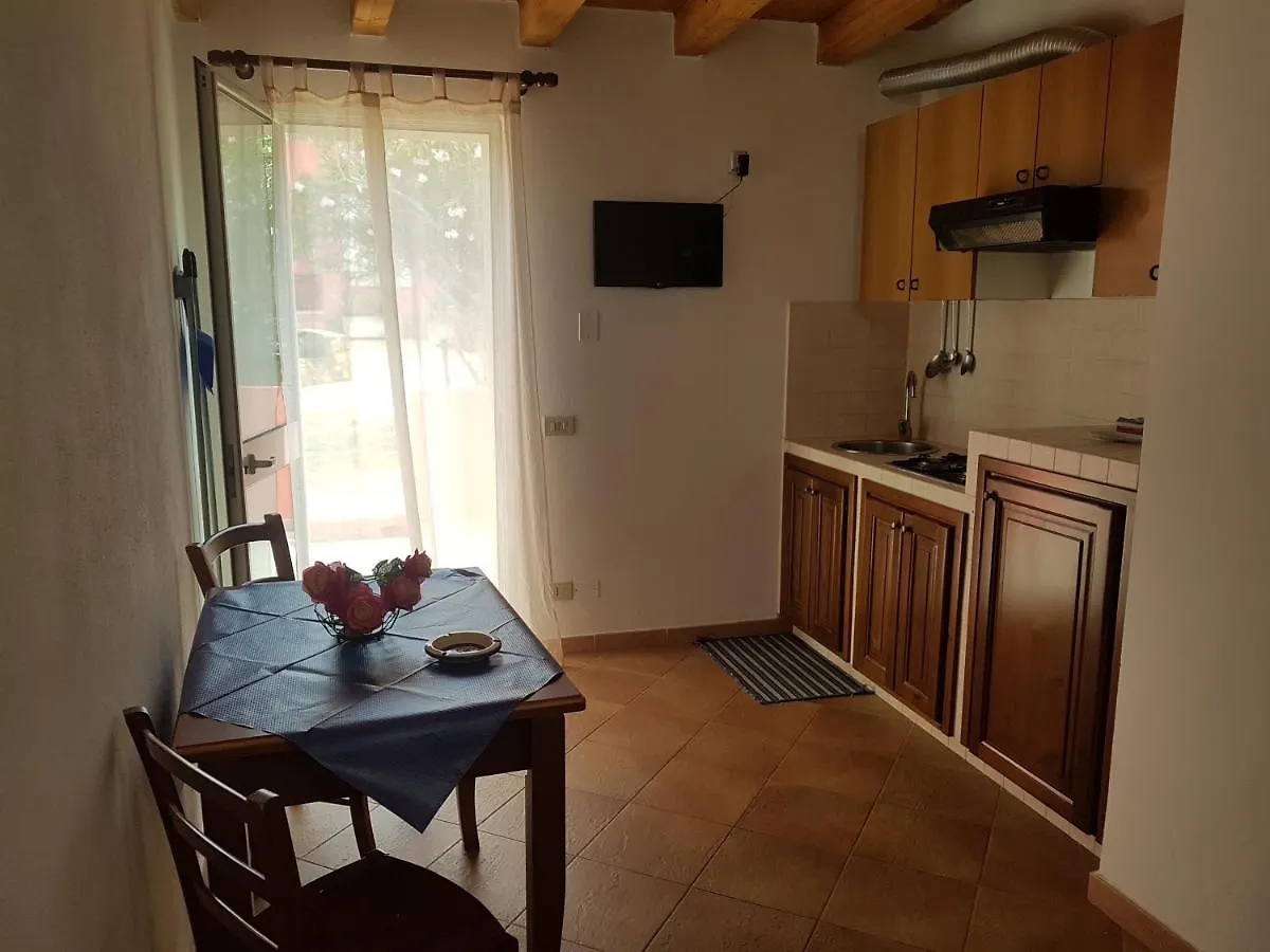 למפדוזה Residence Villa Delle Rose איטליה